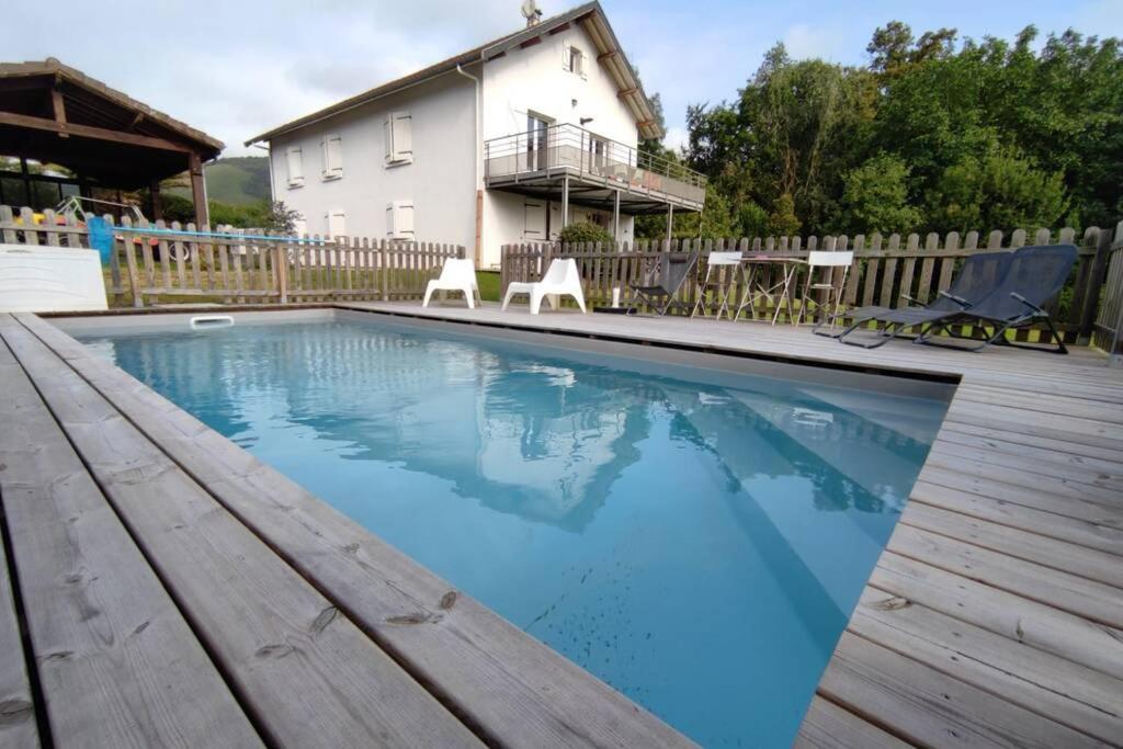 Appartement Au Calme Avec Vue Et Piscine Au Coeur Du Pays Basque Mauléon-Licharre Exteriör bild